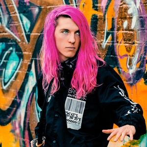 Meet your Posher, Bradley